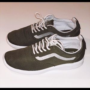 Vans UltraRange Rapidweld Sneaker - Olive Green